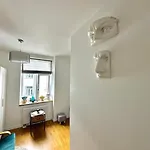 Renovated In Rigas Historic Center Dzīvoklis *